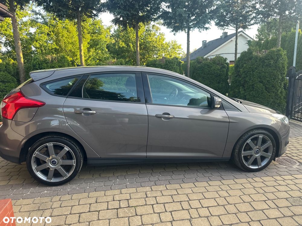 Ford Focus 1.6 FF Trend Sport - 6