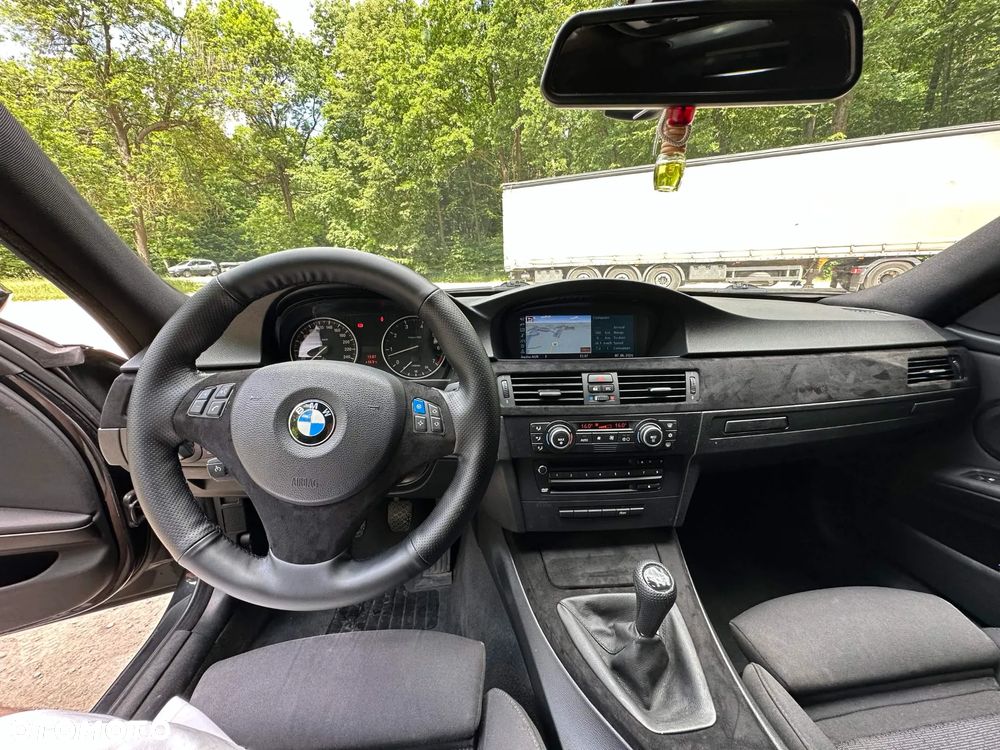 BMW Seria 3 - 16