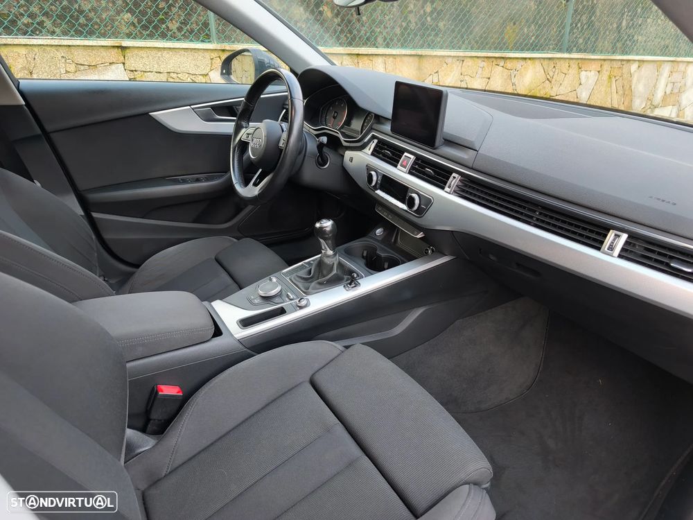 Audi A4 Avant 2.0 TDI Sport - 5