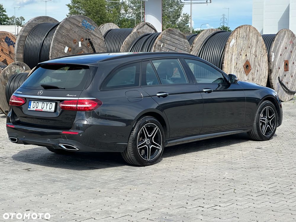 Mercedes-Benz Klasa E 300 de 4Matic 9G-TRONIC AMG Line - 11