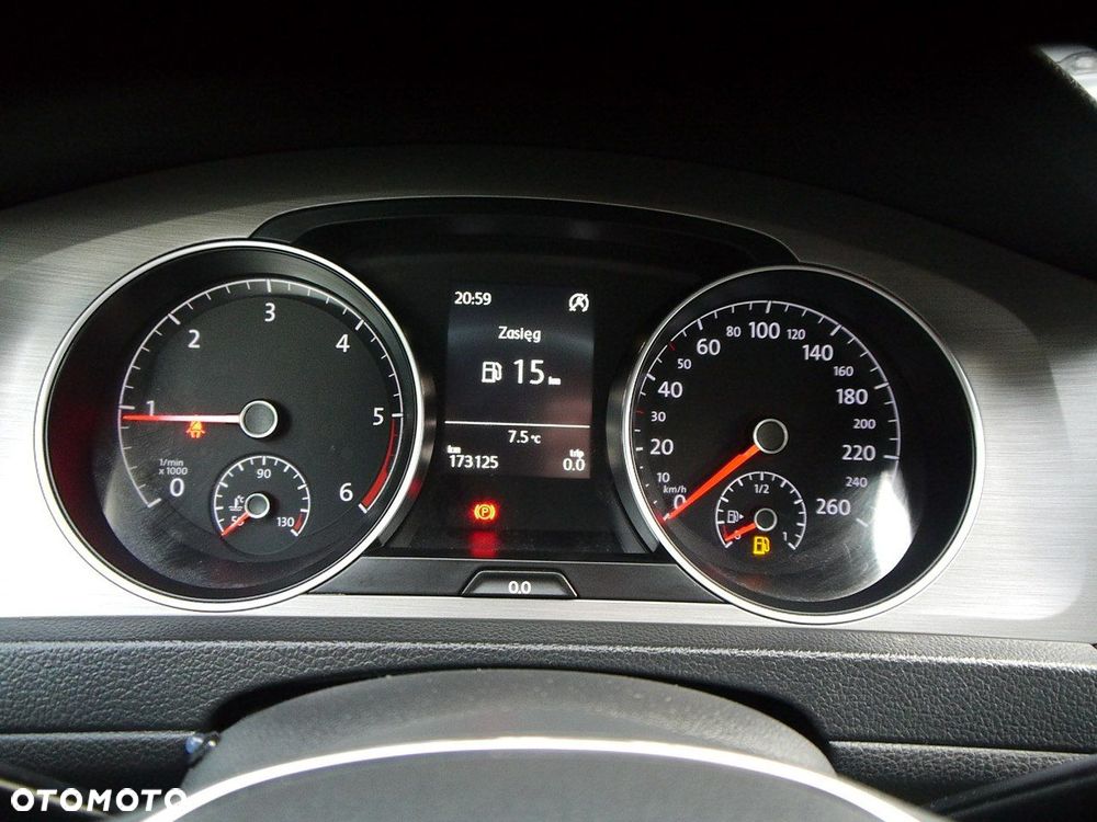 Volkswagen Golf 1.6 TDI BlueMotion Comfortline - 16