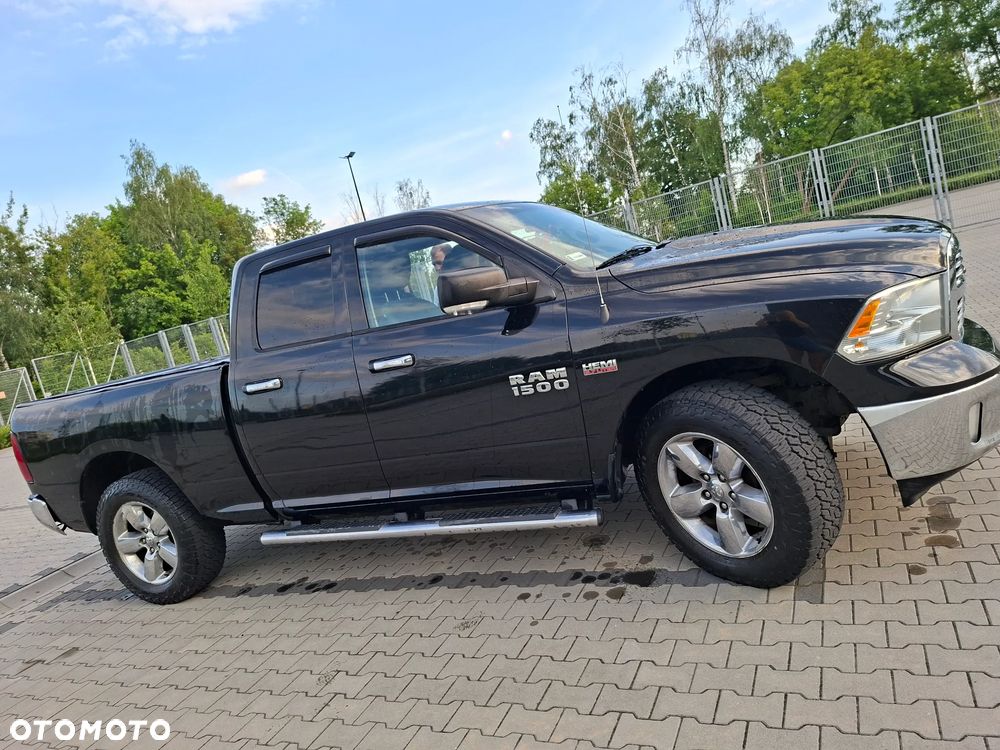 Dodge RAM - 2