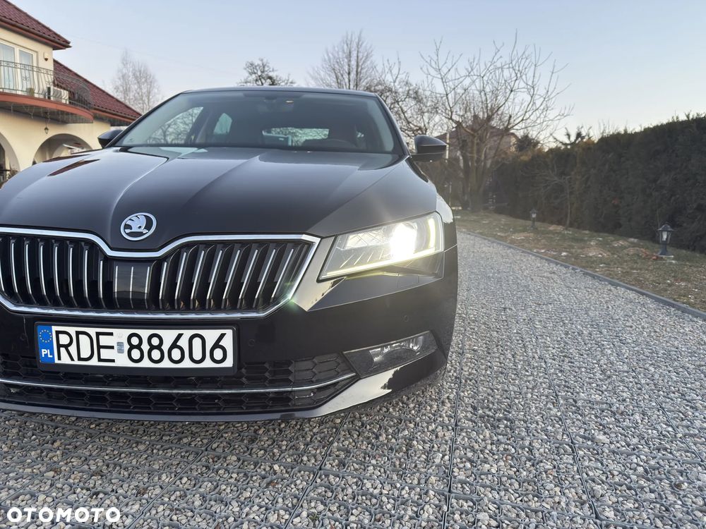 Skoda Superb 2.0 TDI Ambition DSG7 - 1