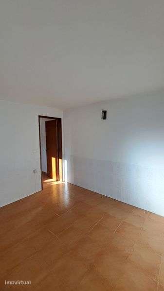 Casa T1 em Chão da Parada - Grande imagem: 4/11