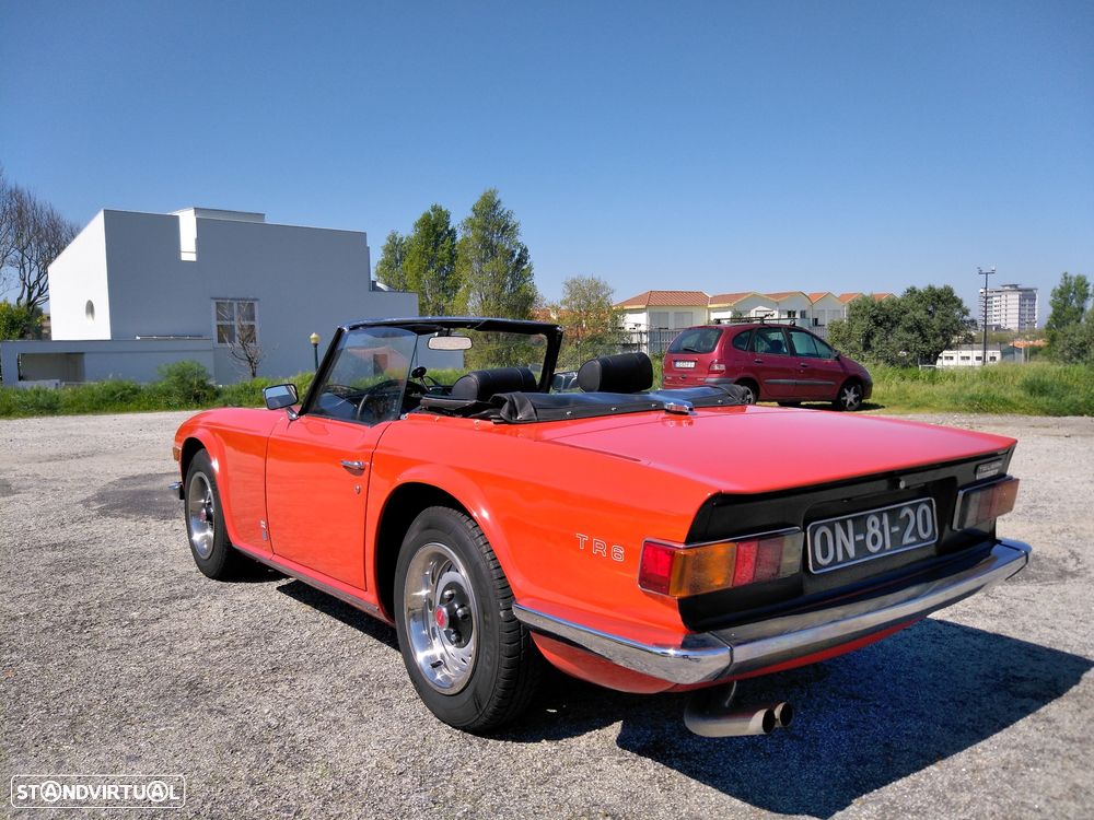 Triumph TR6 - 6