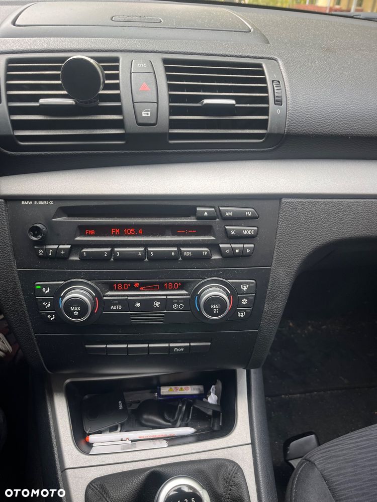 BMW Seria 1 118d - 12