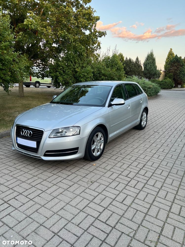 Audi A3 Sportback - 3