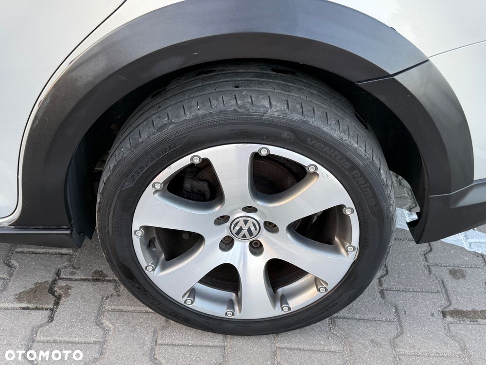 Volkswagen Touran - 13