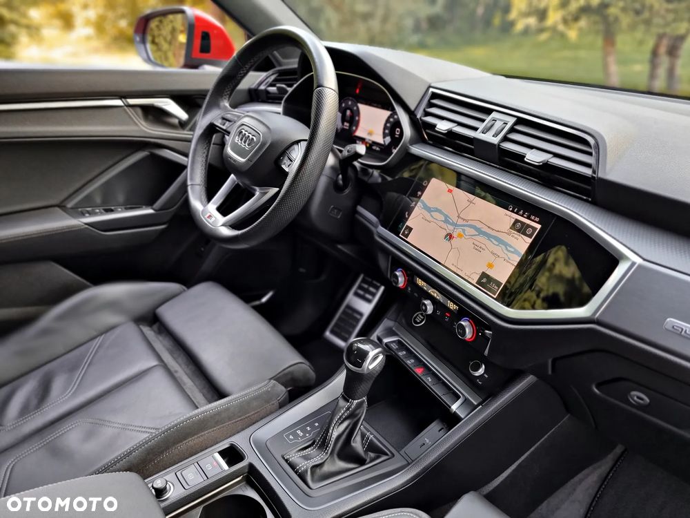 Audi Q3 Sportback 40 TDI quattro S tronic S line - 37