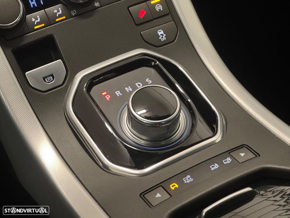 Land Rover Range Rover Evoque 2.2 TD4 Pure Tech Auto - 24