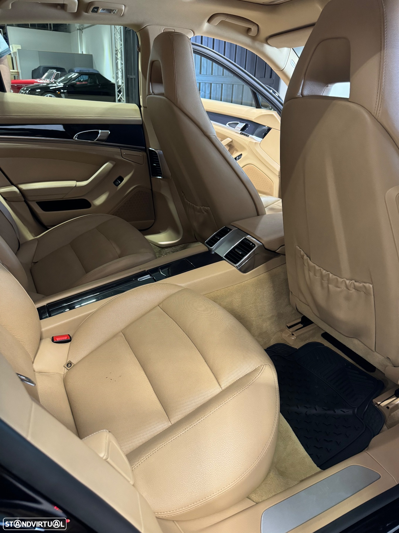Porsche Panamera Diesel Platinum Edition - 8