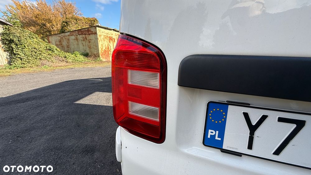 Volkswagen Transporter T5 - 18