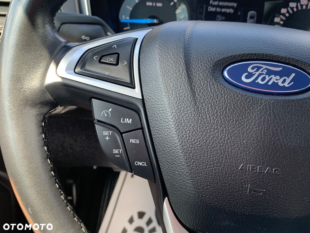 Ford Mondeo SW 1.6 TDCi Trend - 23