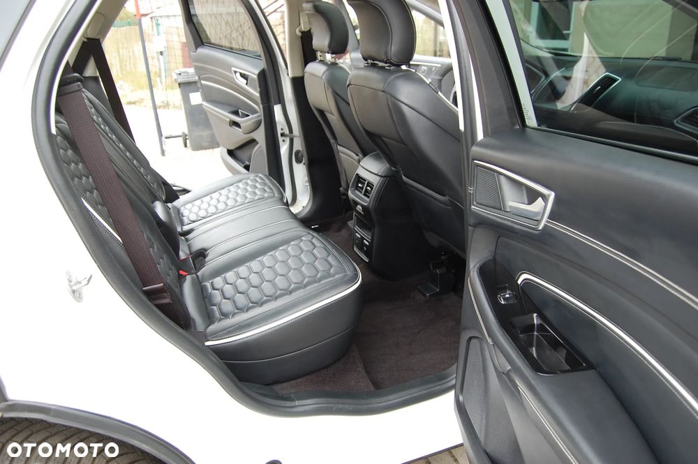 Ford Edge 2.0 EcoBlue Bi-Turbo 4x4 Vignale - 38