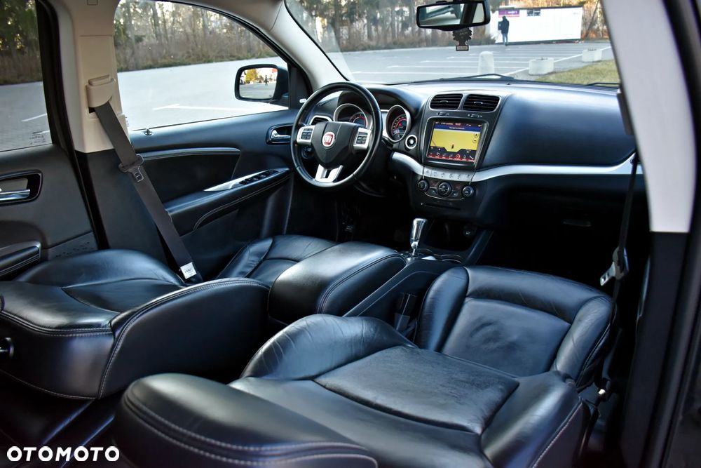 Fiat Freemont 2.0 Multijet 16V DPF Automatik Allrad Black Code - 39