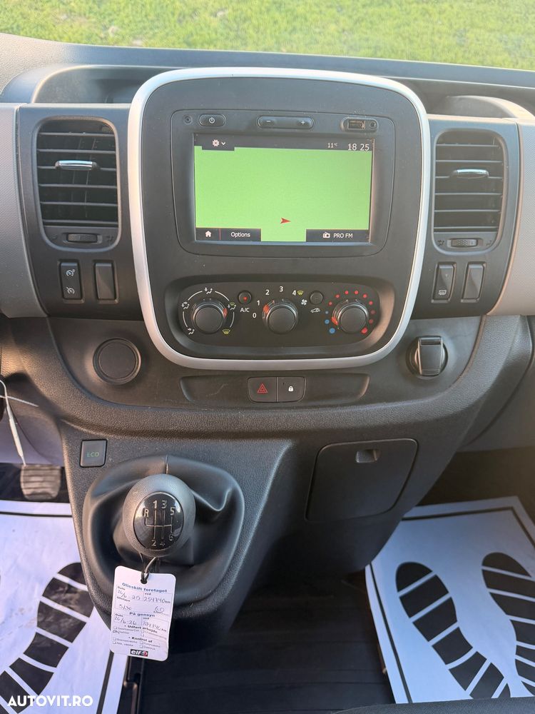 Renault Trafic - 8