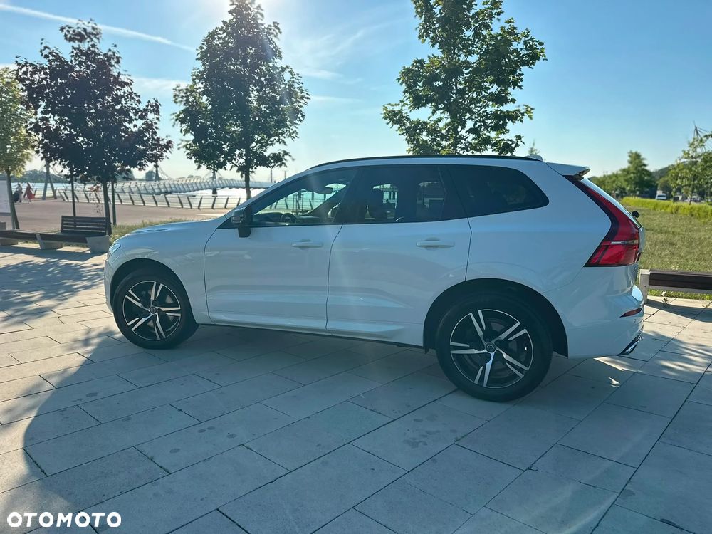 Volvo XC 60 B4 D AWD R-Design - 8