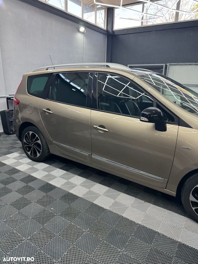 Renault Scenic - 6