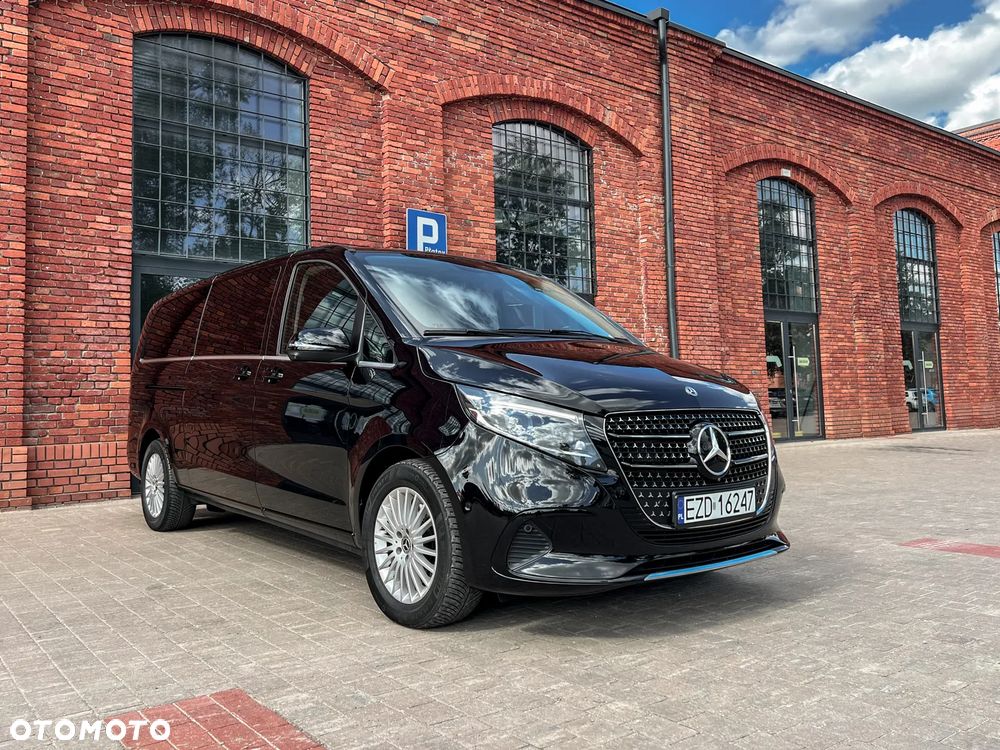 Mercedes-Benz Klasa V 300 d Extralang 4Matic 9G-TRONIC Avantgarde - 2