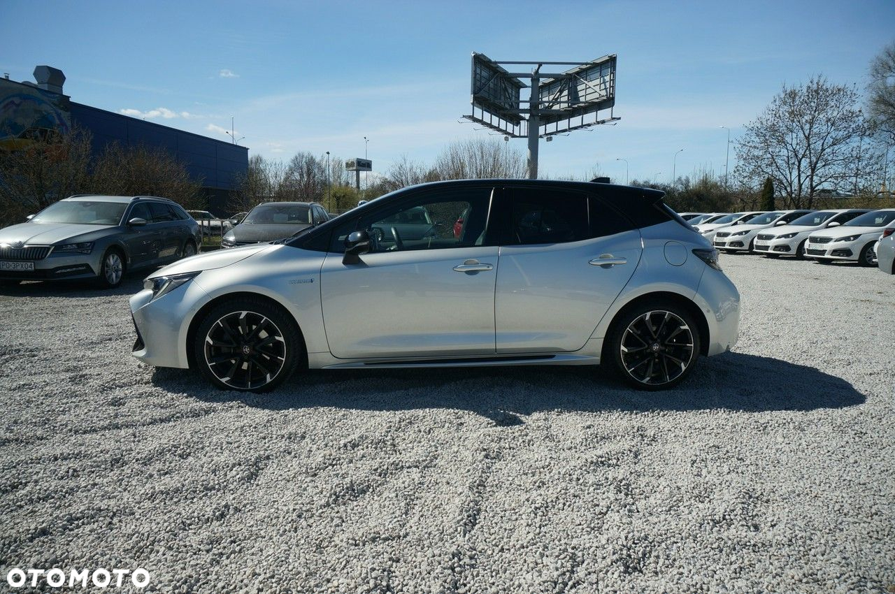 Toyota Corolla - 10