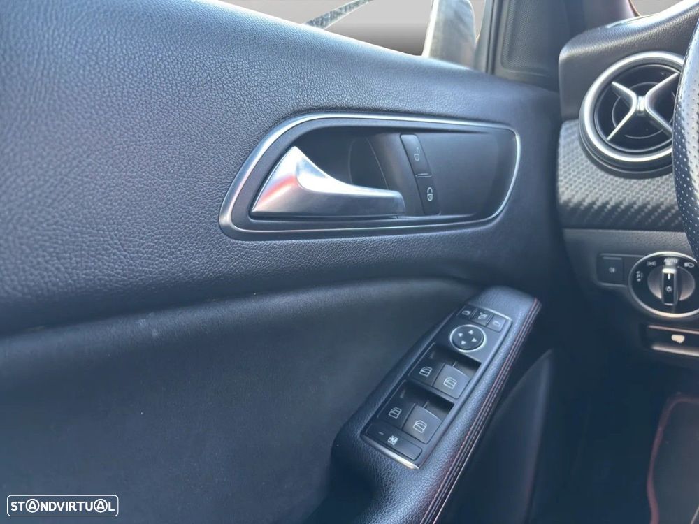Mercedes-Benz A 180 CDI BE AMG Line Aut. - 12