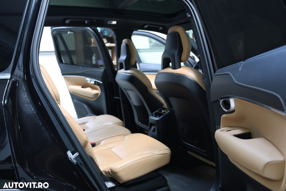 Volvo XC 90 T8 AWD Recharge Plus Bright - 12