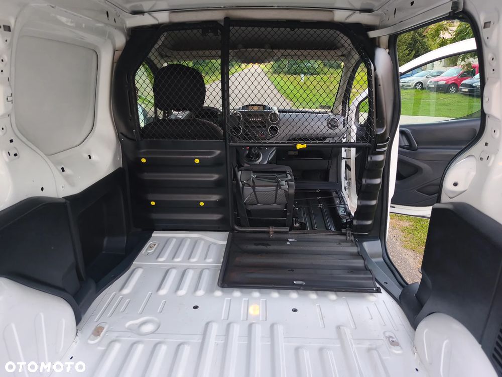 Citroën BERLINGO - 22