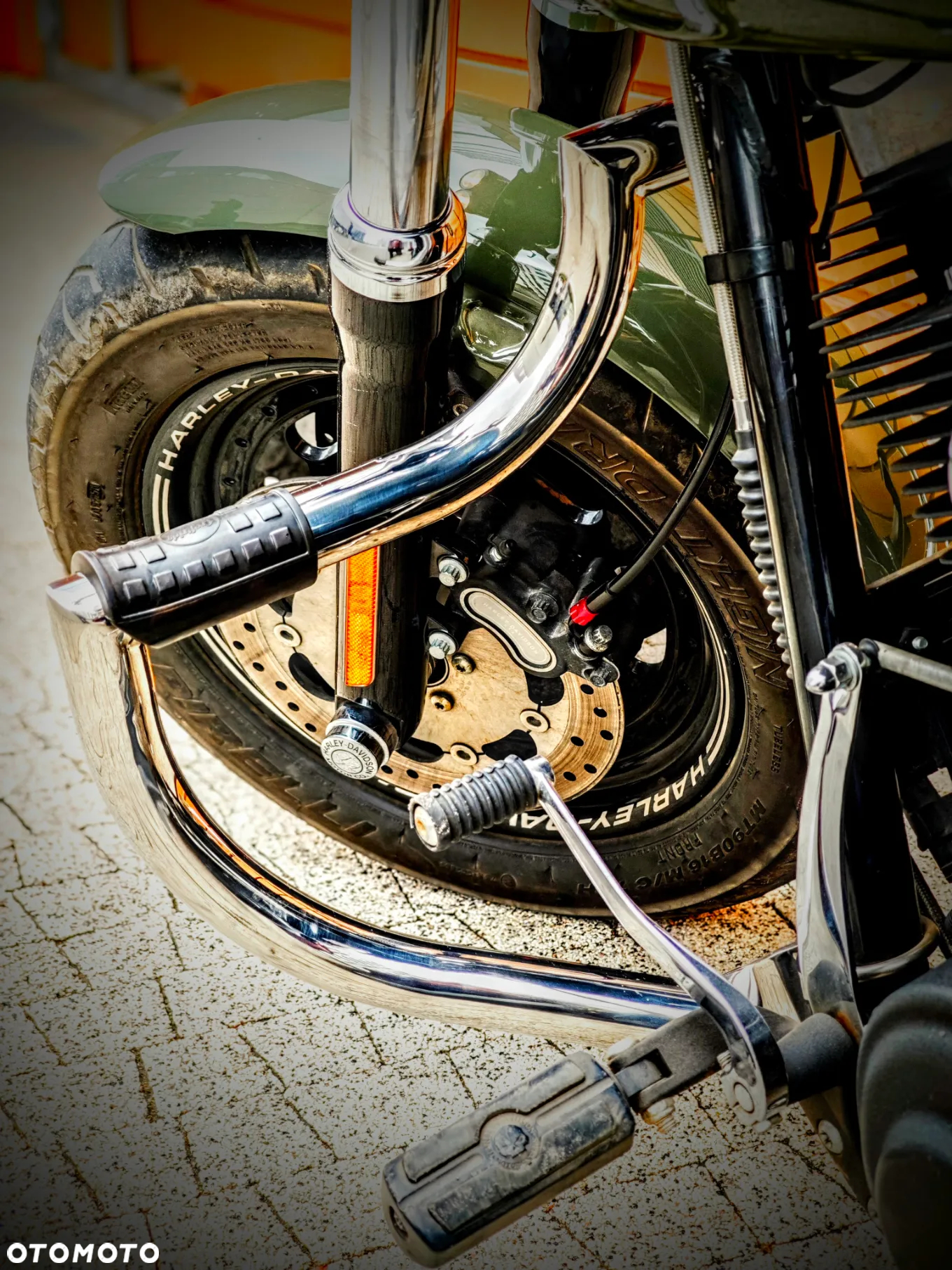 Harley-Davidson Dyna Fat Bob - 8