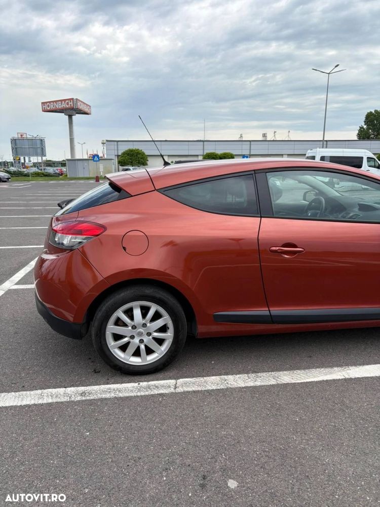 Renault Megane III Coupe 1.4 TCE Dynamique - 11