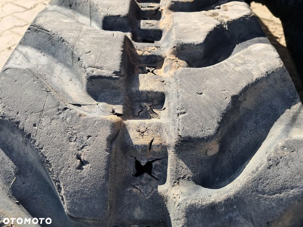 Kubota U27-4 WAGA 2700 kg 2.7t 1300 mth minikoparka * 2022 rok * 2 łyżki * lusterka * pełne oświetlenie jeden właściciel * zero obrys długie ramie szybkozłącze MS03 * hydrauliczna skarpówka * gąsienice 80% bez DPF Red Key * dodatkowe linie hydrauliczne jcb yanmar Cat takeuchi - 24