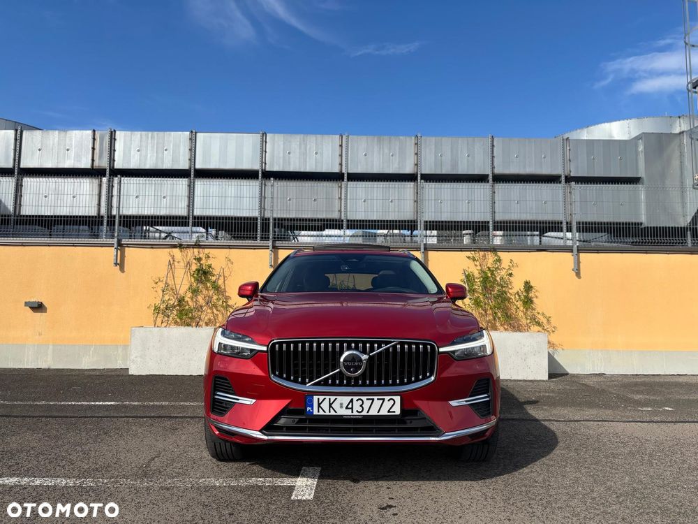 Volvo XC 60 T6 AWD Recharge Geartronic Inscription - 3