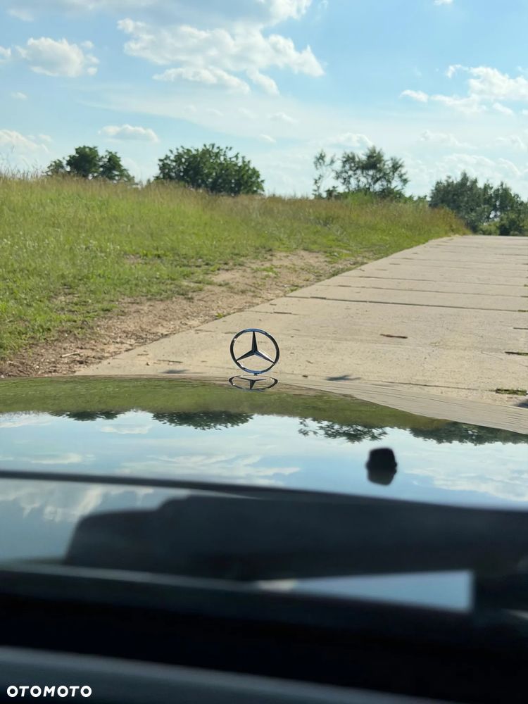 Mercedes-Benz W123 - 15