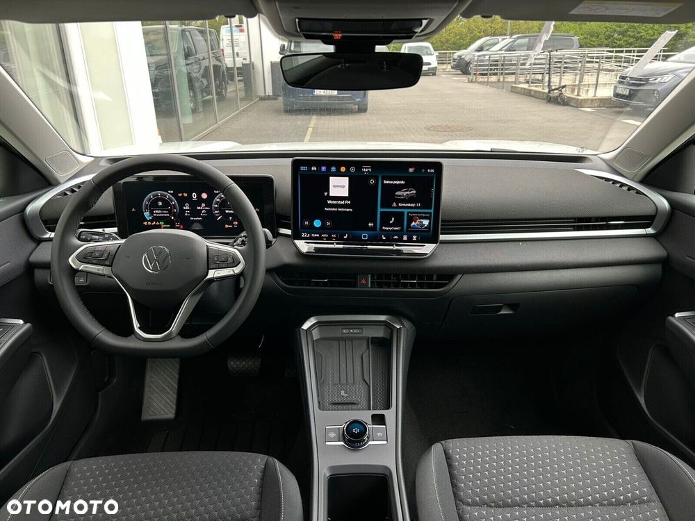 Volkswagen T-Roc - 5