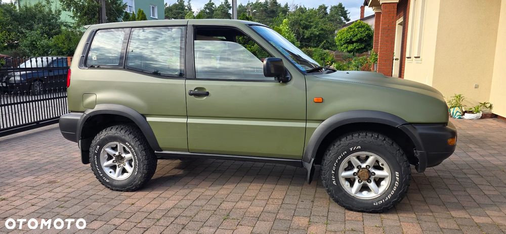 Nissan Terrano - 4