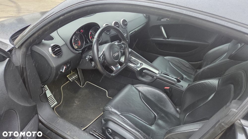 Audi TT RS Coupé - 6