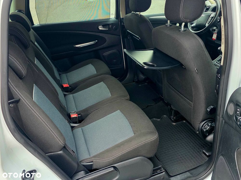 Ford S-Max 2.0 TDCi DPF Trend - 17