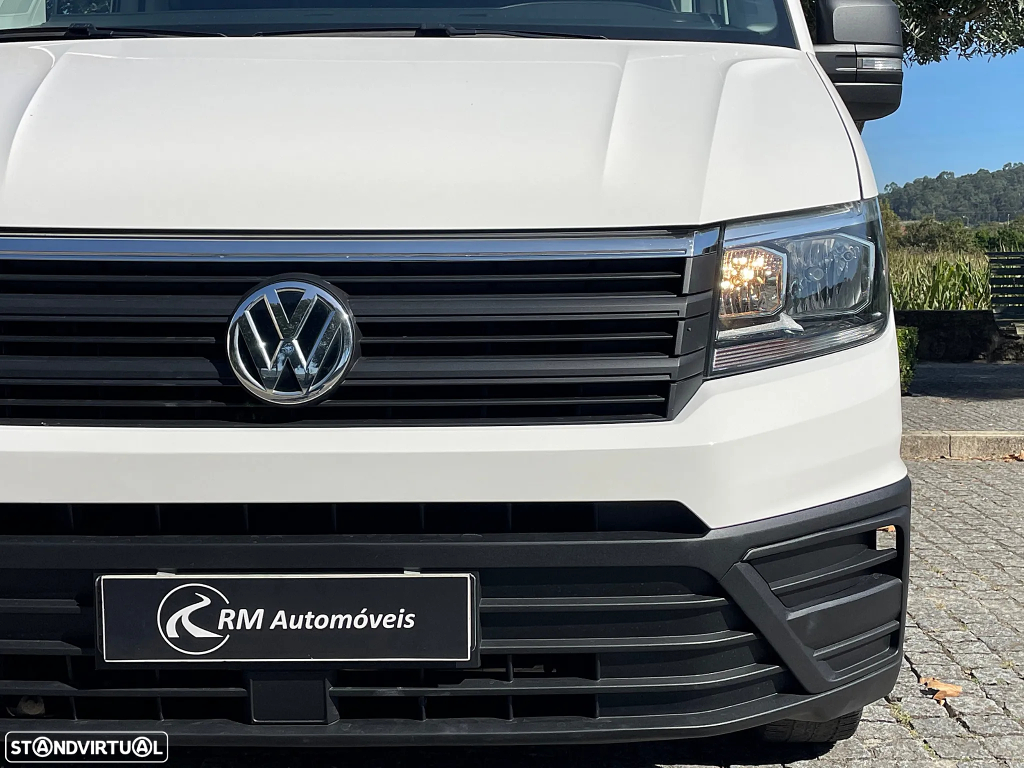 VW Crafter 2.0 TDI L3H3 IVA Dedutível - 11