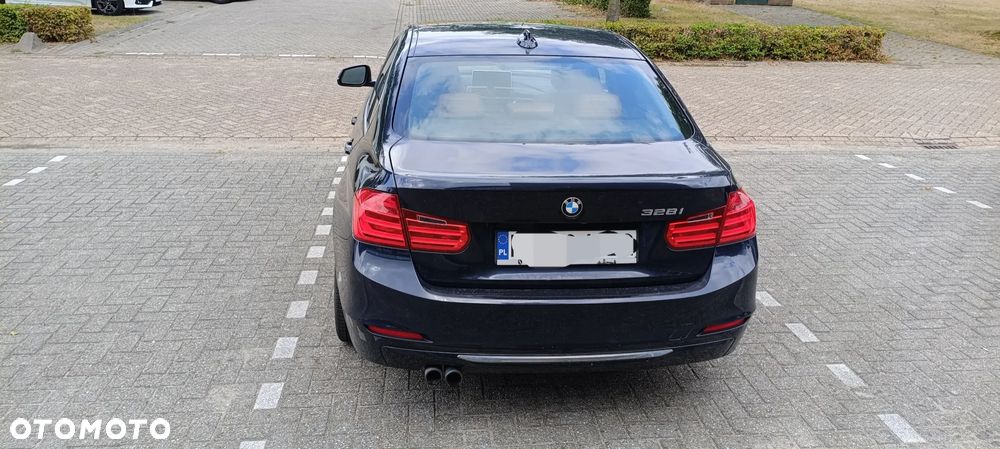 BMW Seria 3 - 8