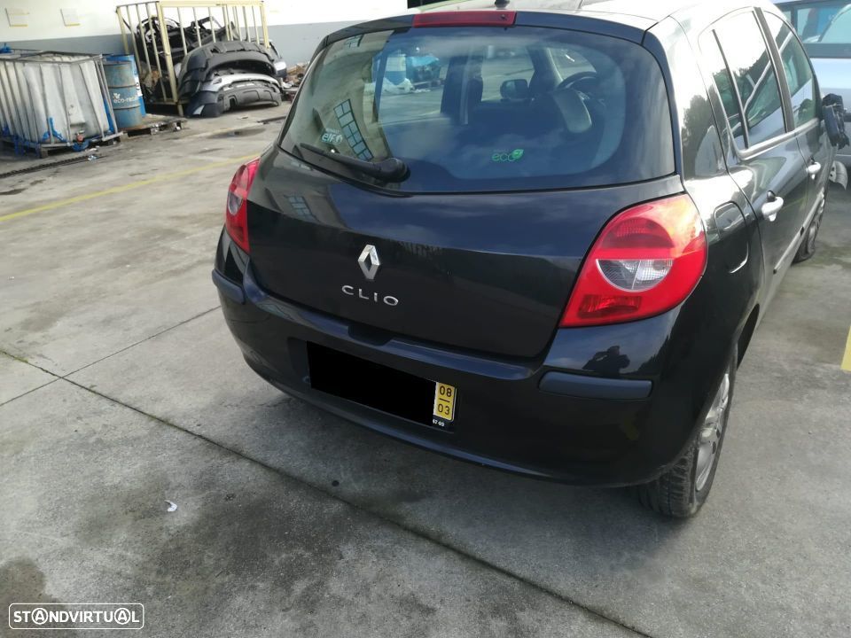 Renault Clio III 1.5 DCI de 2008 para peças - 1