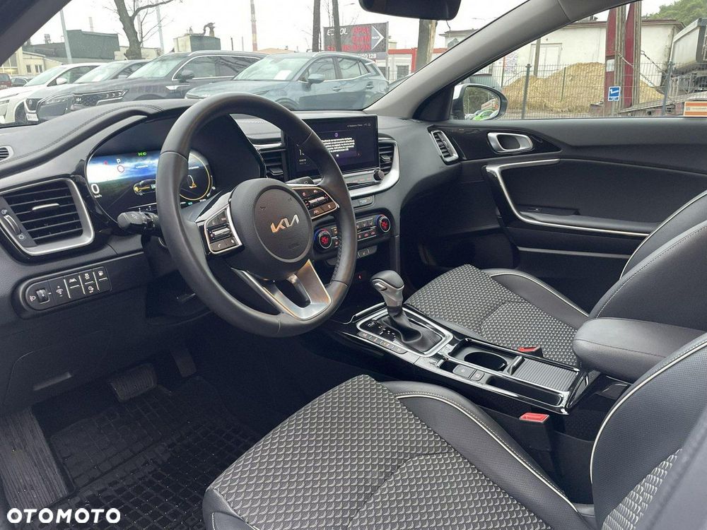 Kia XCeed - 9