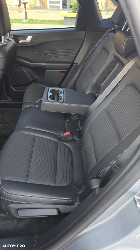 Ford Kuga - 7