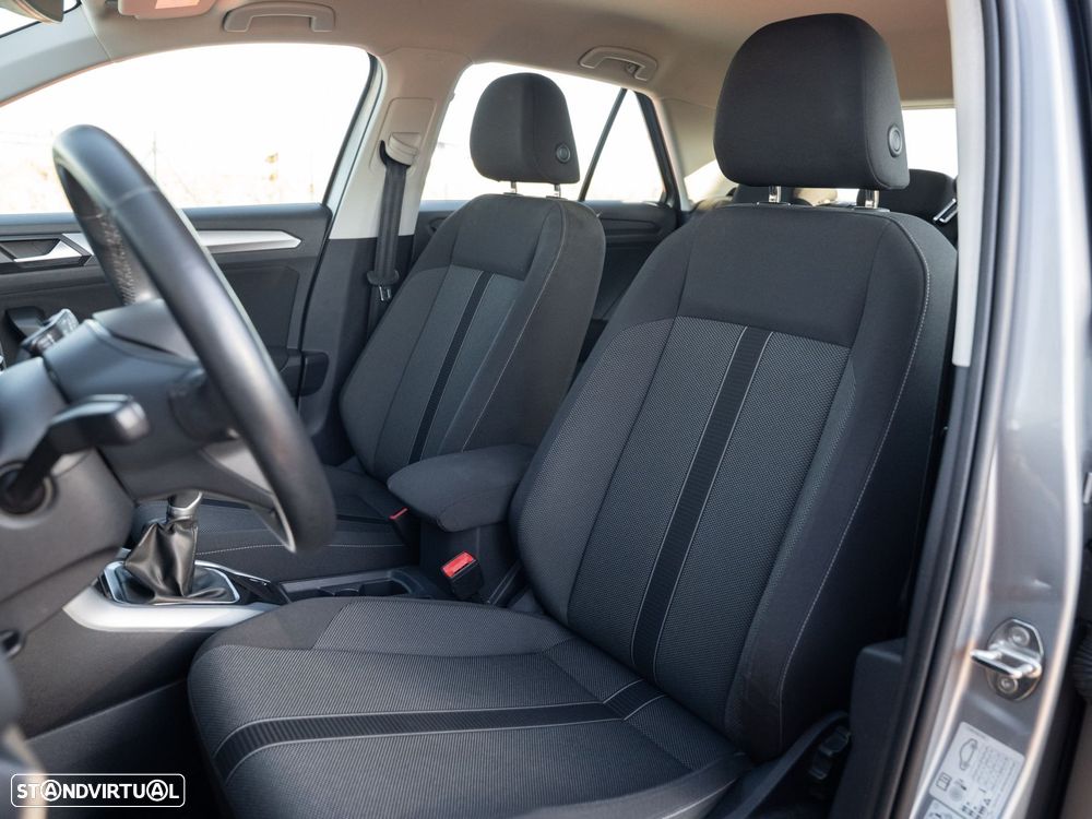 VW T-Roc 1.0 TSI Life - 24
