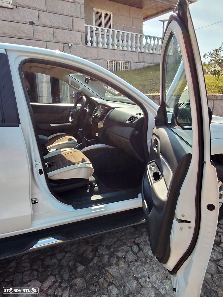 Mitsubishi L200 - 25
