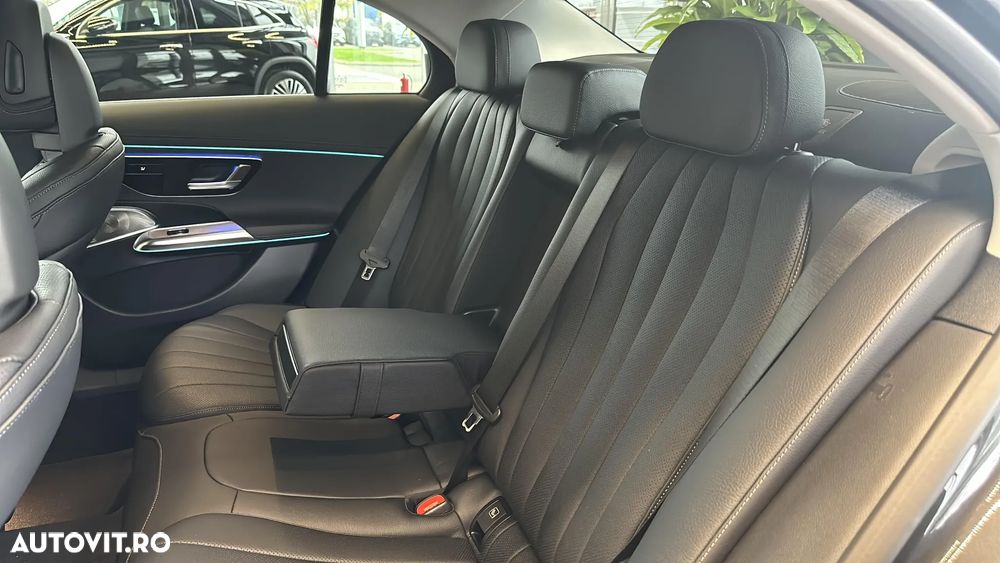 Mercedes-Benz E - 20