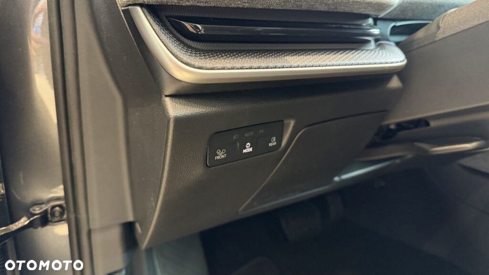 Skoda Superb 2.0 TDI SCR Drive DSG - 24