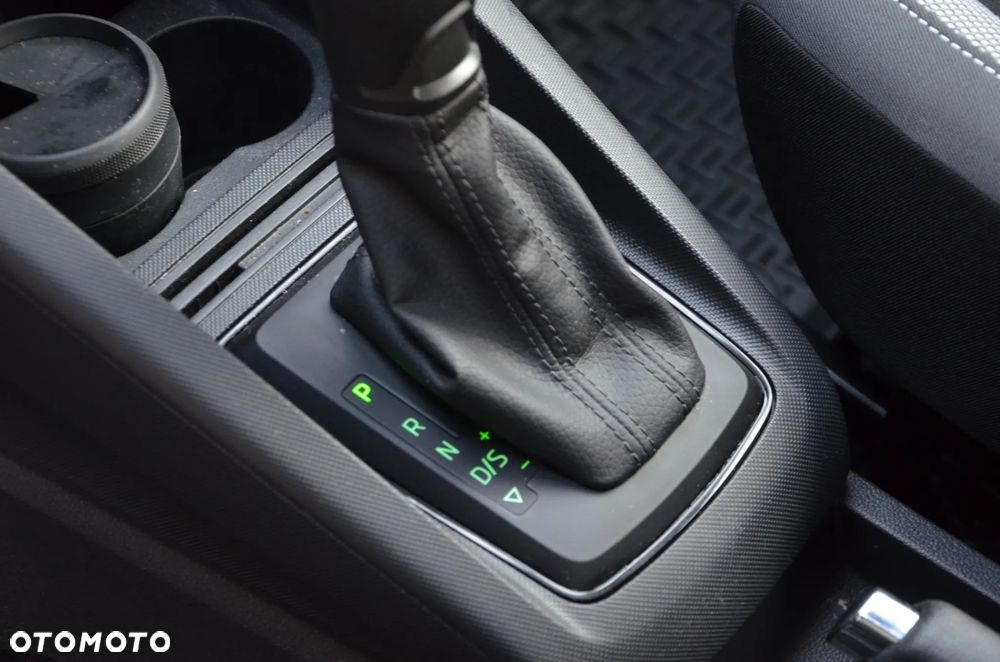 Skoda Fabia 1.0 TSI DSG Style - 12