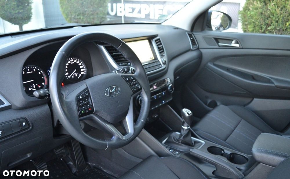 Hyundai Tucson blue 1.6 GDi 2WD Navi - 23