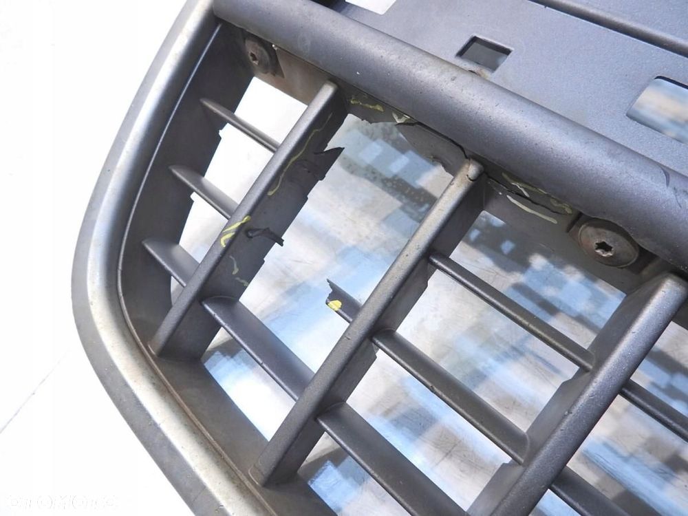 GRILL ATRAPA AUDI A4 B7 8E0853651M - 7