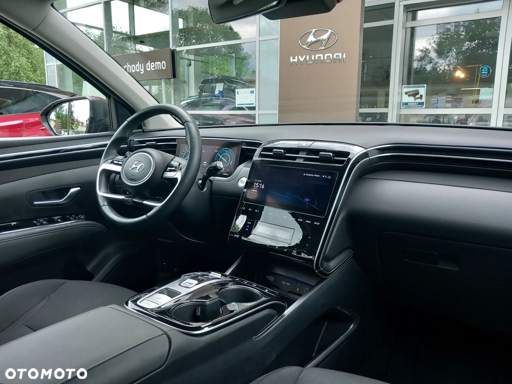 Hyundai Tucson 1.6 T-GDi HEV Executive 2WD - 11