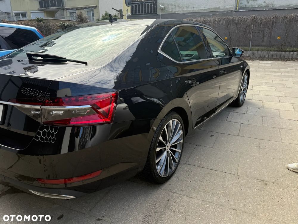 Skoda Superb 2.0 TSI L&K DSG - 4